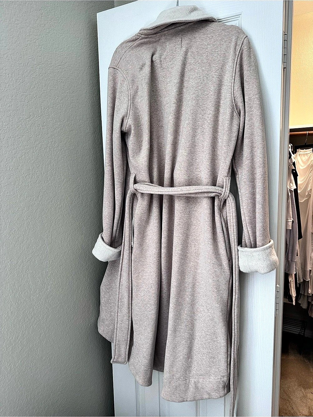 UGG Duffield II Robe Taupe Large - Picture 2 of 5